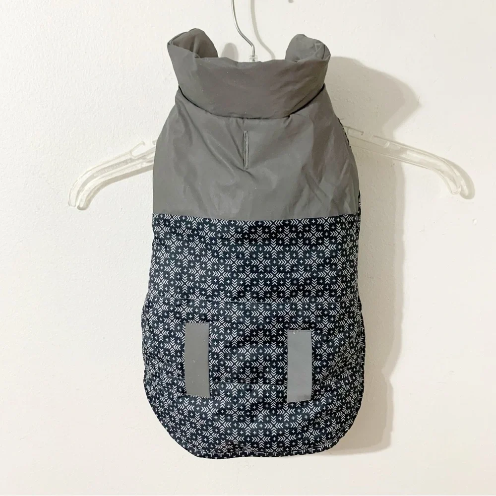 Wondershop Dog Puffer Jacket Vest Fleece Lined Reflective Velcro Closure 🩶💙